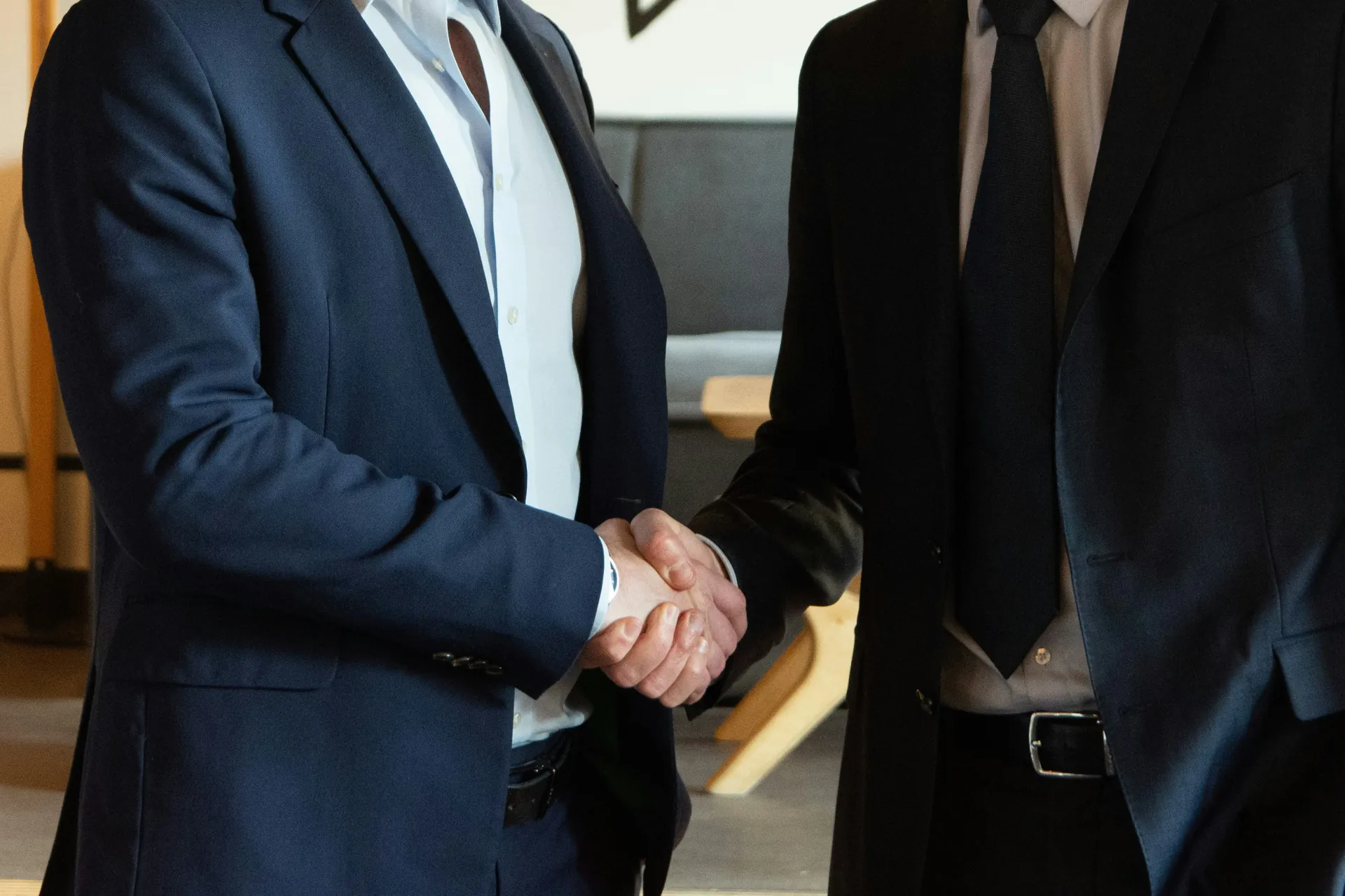 Business purchase and commercial law Gold Coast